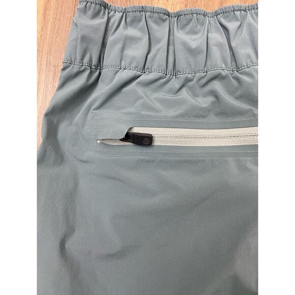 VTG Men Lululemon elastic waist 11" Inseam nylon performance hiking shorts 36 - Picture 5 of 7
